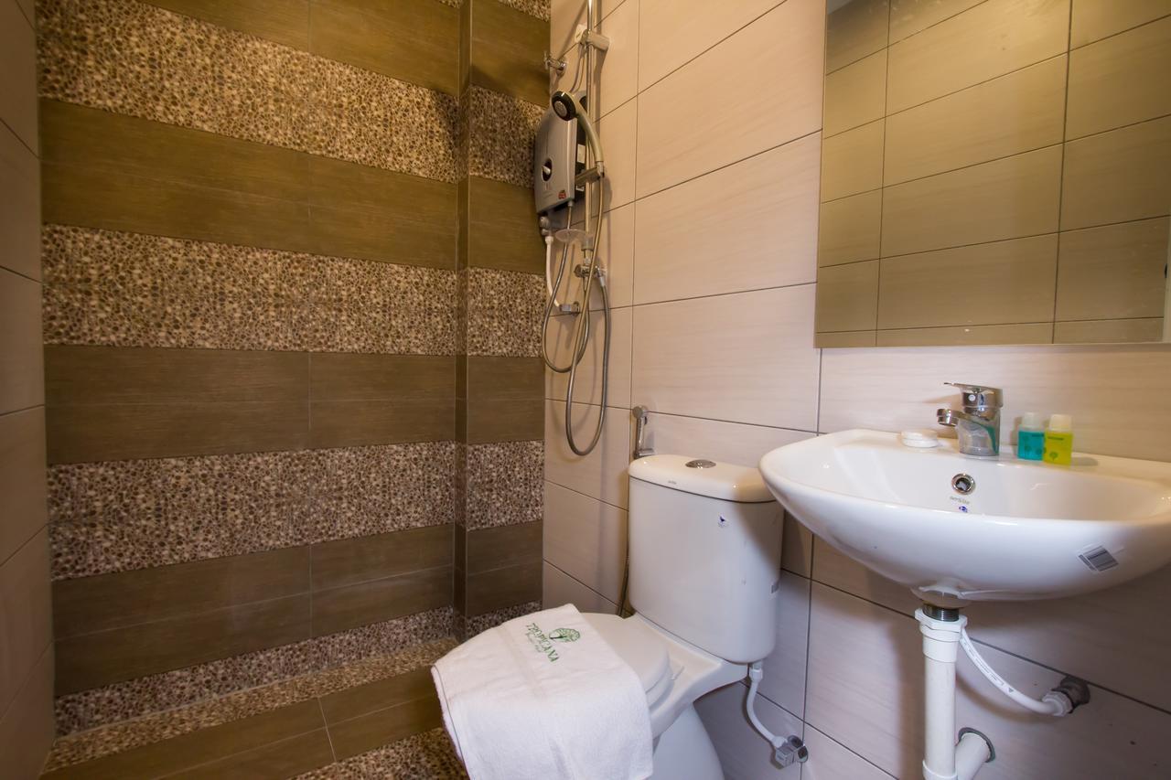 Tropicana Boutique Hotel Muar Εξωτερικό φωτογραφία